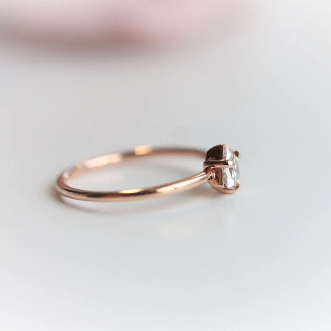 /public/photos/live/trilion cut ring (6).webp